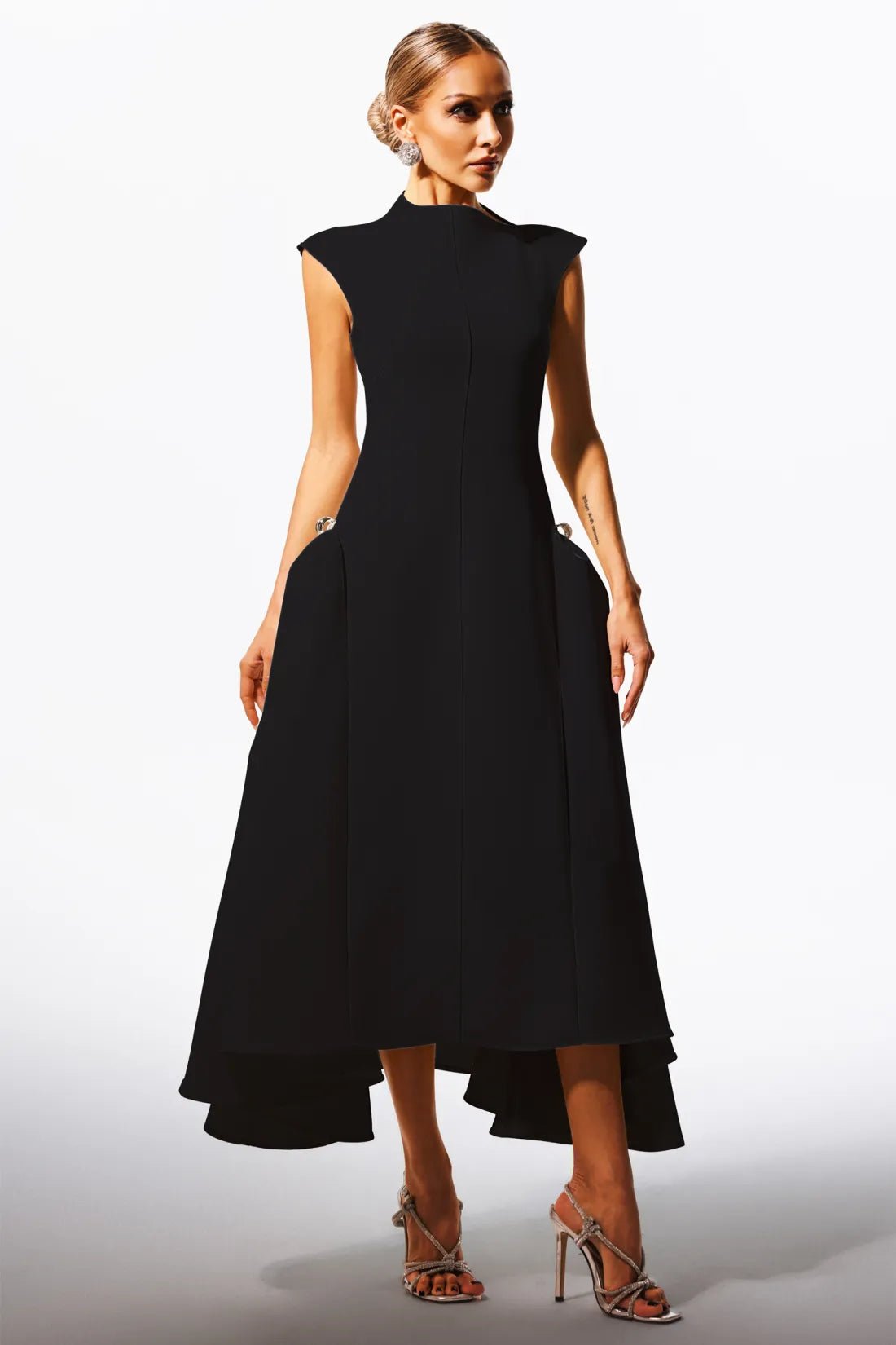Christine Sleeveless Maxi Dress - Livetta