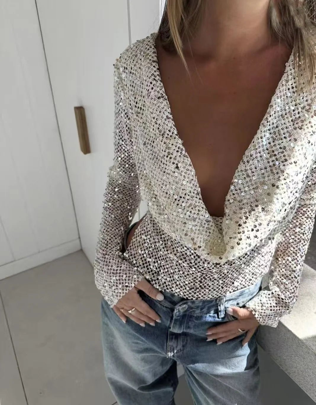 Gracie Open - Back Sequin Mesh Crop Top - Livetta