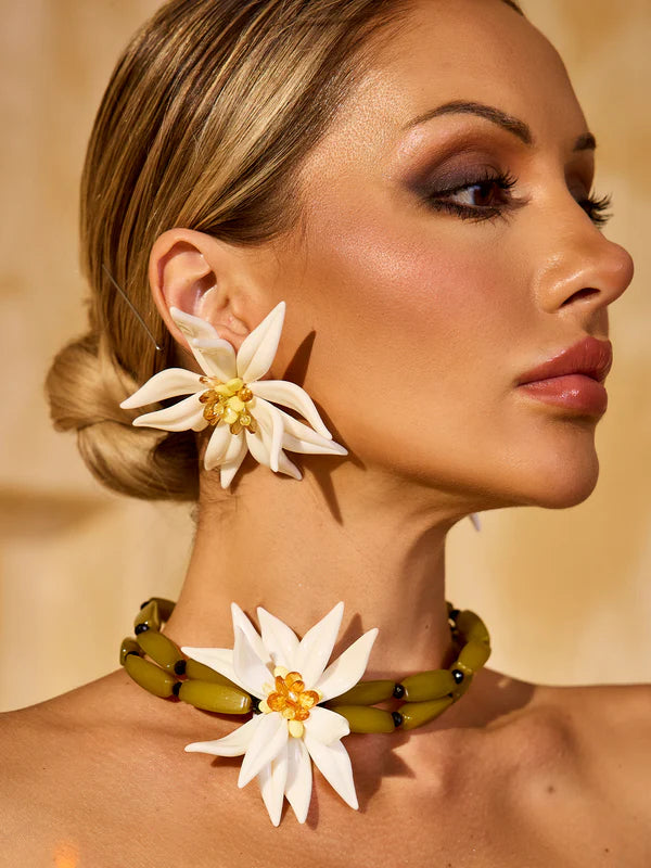 Bohemian Flower Necklace