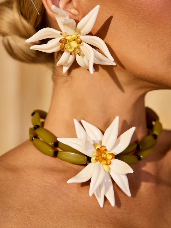 Bohemian Flower Necklace - Livetta