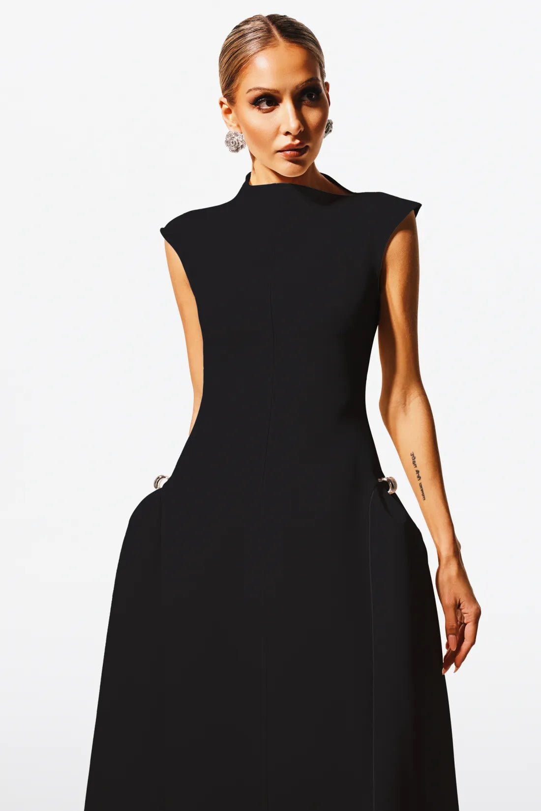 Christine Sleeveless Maxi Dress - Livetta