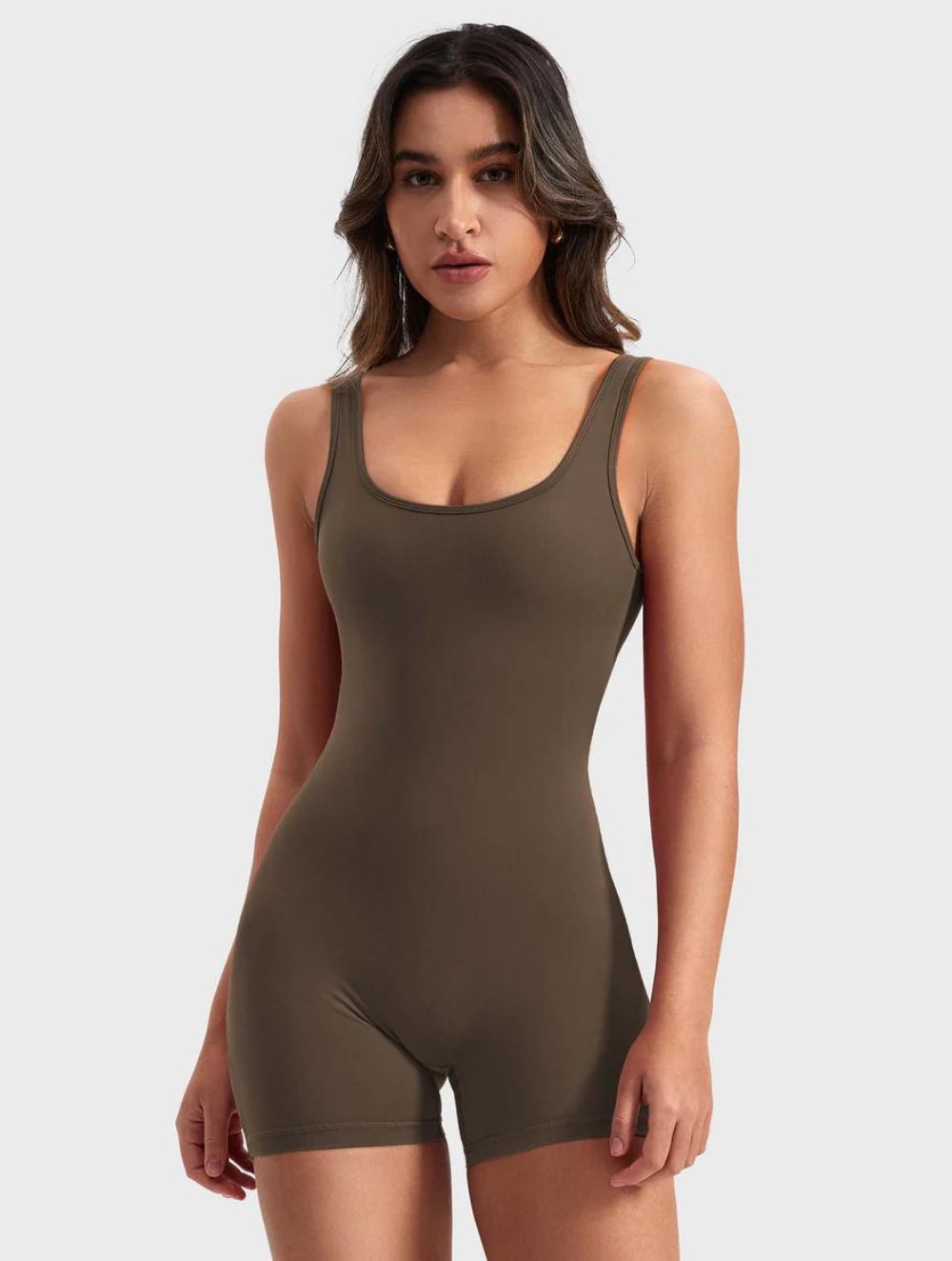 Lizvette V - Back Romper - GetLivetta